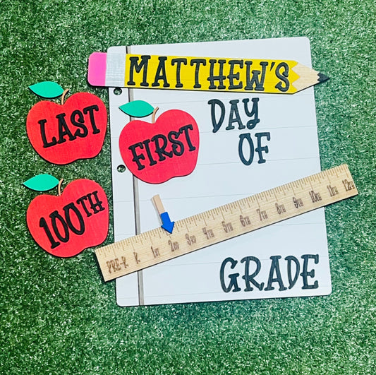1st day of school photo prop last day 100th day 100 days back to school plaque sign